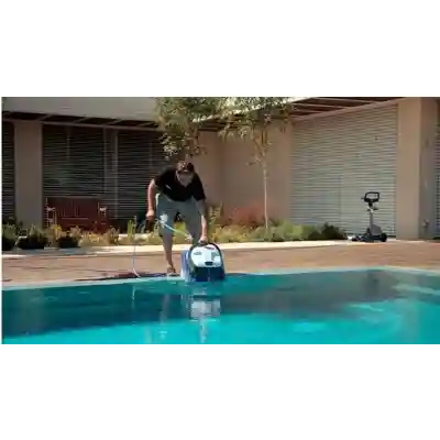 Robot piscine connecté Dolphin S300