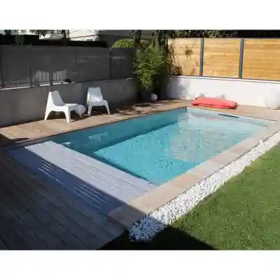 Volet de piscine à caillebotis immergés sur-mesure