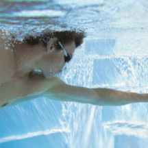 Nage à contre-courant JetStream Visa UWE avec aspiration intégrée