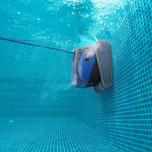 Robot Dolphin M600, le robot de piscine connecté garanti 4 ans