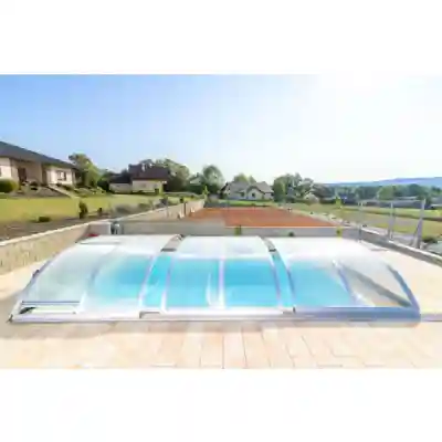 Abri de piscine télescopique très bas Alto 6,42 x 3,30 x h0,76m