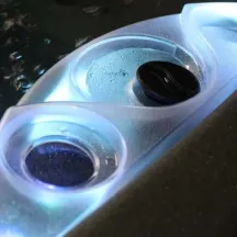 Éclairage LED du spa 4 places rotomoulé Mars by Enso Spas