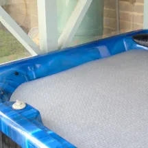 Bache à bulles 500µ GeoBubble RaeGuard APF sur spa