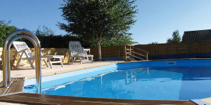 Piscine bois, la piscine hors sol au naturel