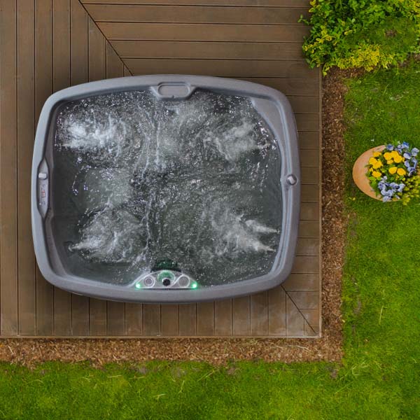 Spa 4 places Mars fabriqué au Québec