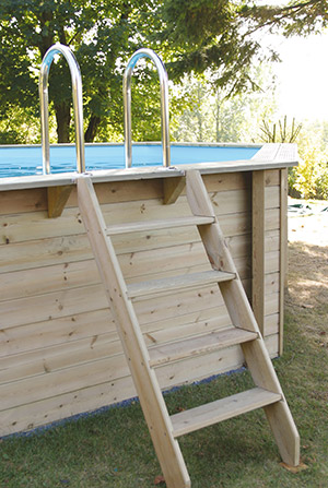 Echelle en bois Bahia pour piscine Ubbink