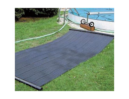 Chauffage solaire souple Astralpool pour piscine (installation sur pelouse)