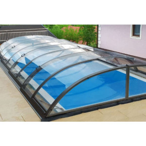 Abri de piscine Alto 8,54 x 3,75 - Profilés Anthracite - Polycarbonate plein 4 mm
