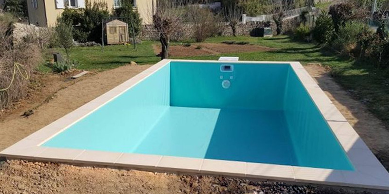 Un mur filtrant pour votre piscine en polystyrène