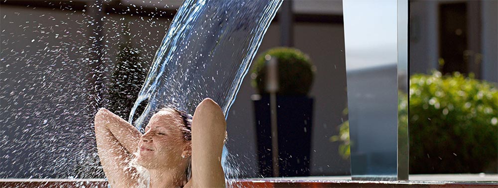 JetStream Cascada : la cascade pour piscine avec jet massant