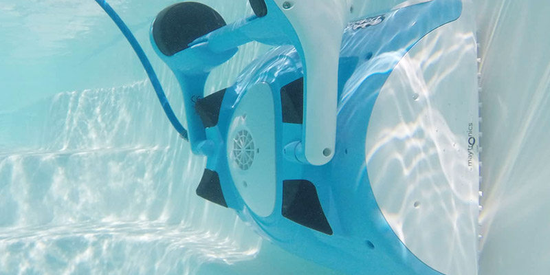 Robot piscine pour coque polyester